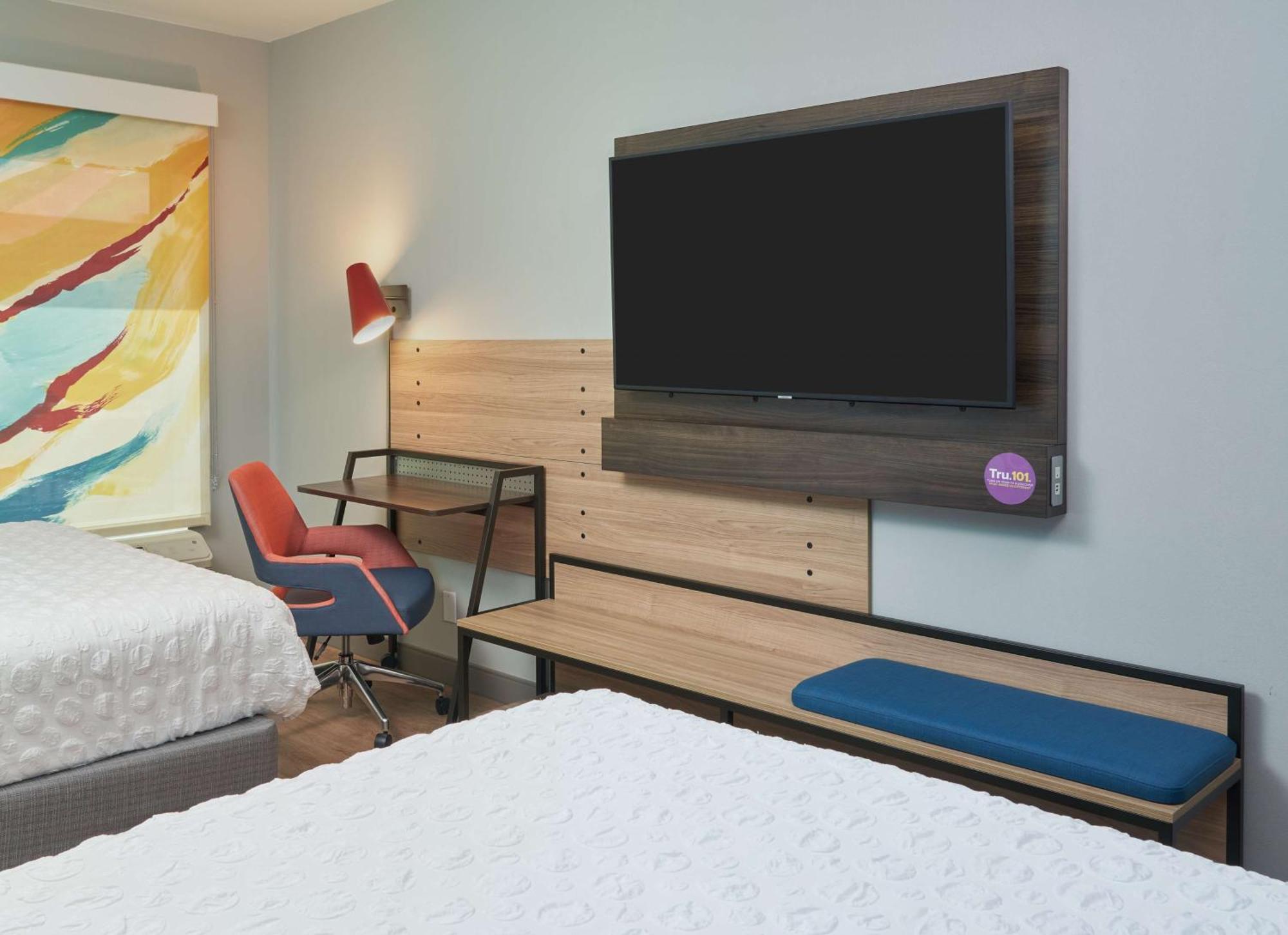 Tru By Hilton Pier Hotel 3*